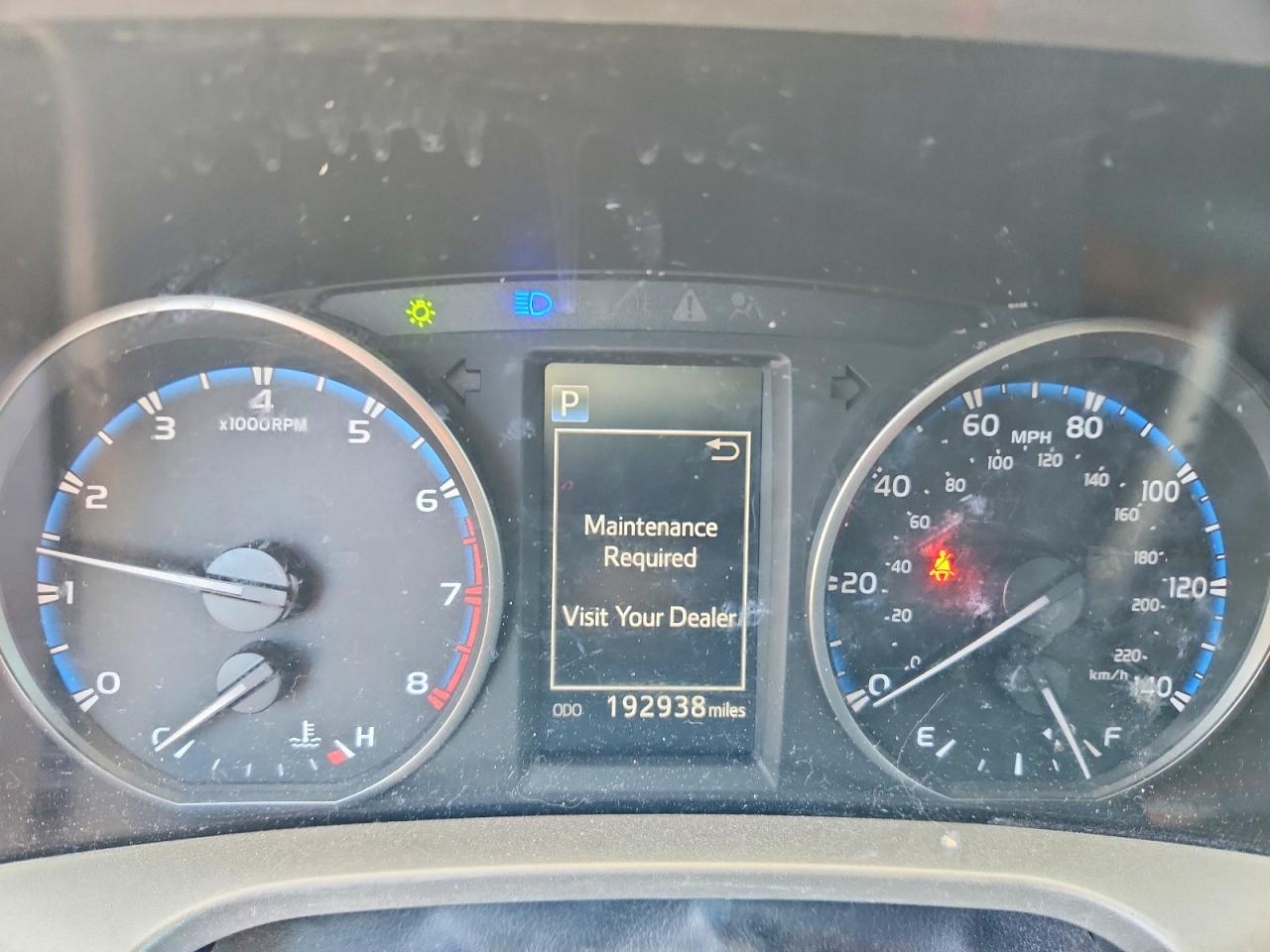 2017 TOYOTA RAV4 LE photo 9