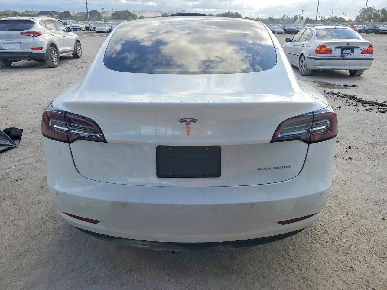 2019 TESLA MODEL 3 photo 6