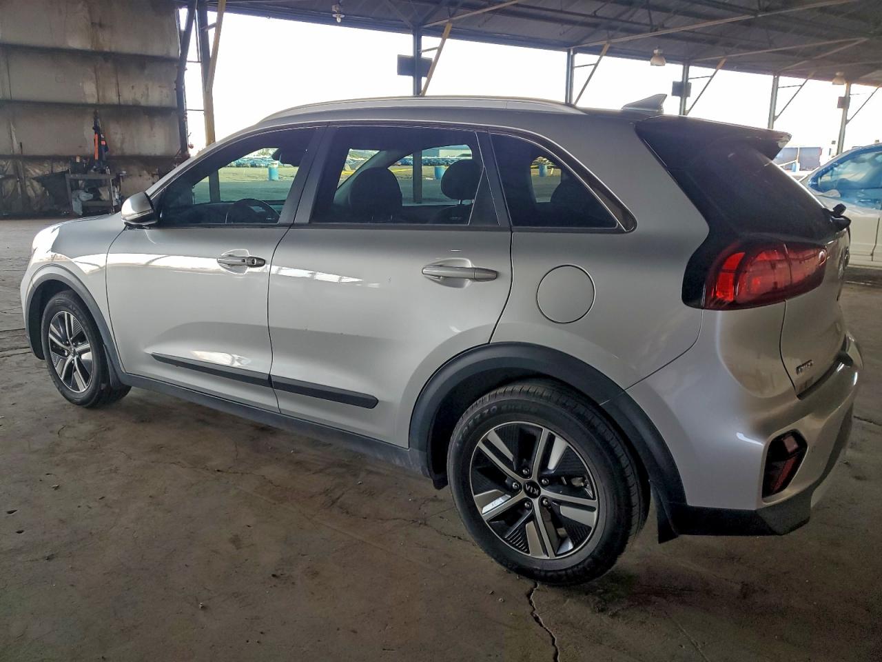 2021 KIA NIRO EX PREMIUM photo 2