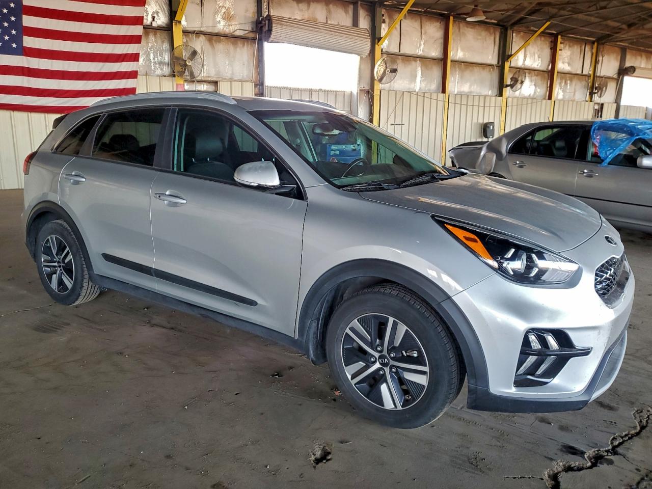 2021 KIA NIRO EX PREMIUM photo 4