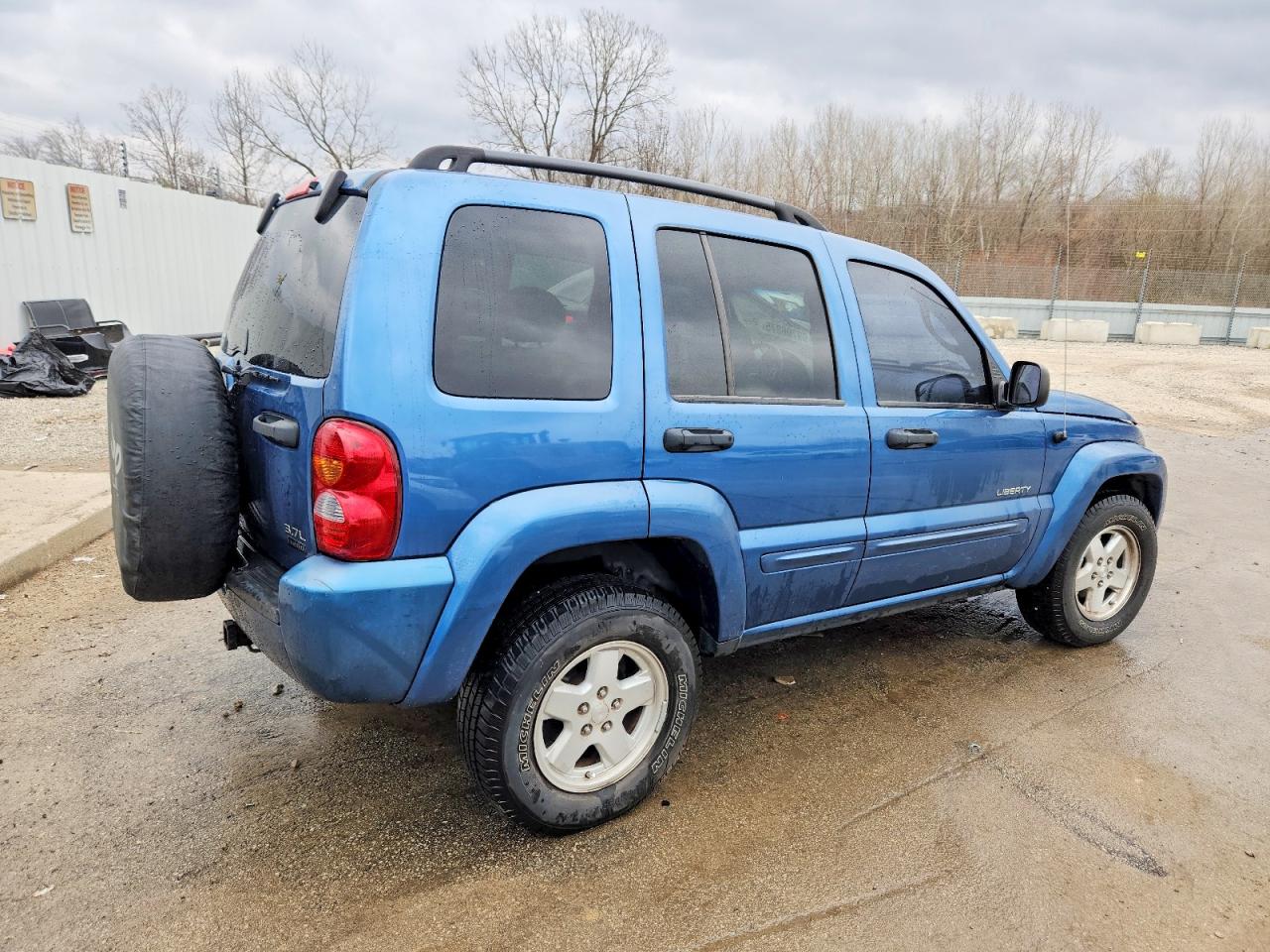 2004 JEEP LIBERTY LIMITED photo 3