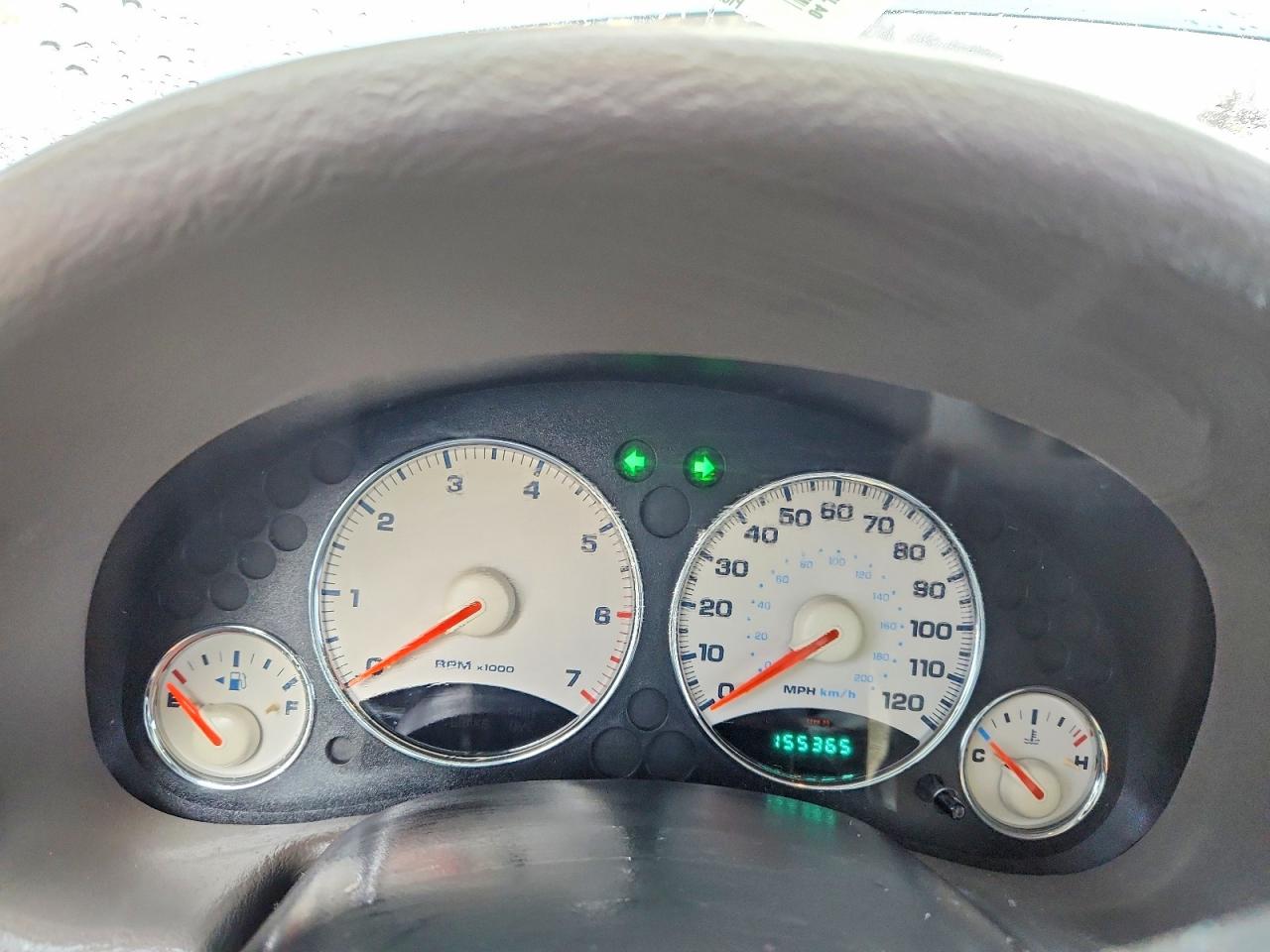 2004 JEEP LIBERTY LIMITED photo 9