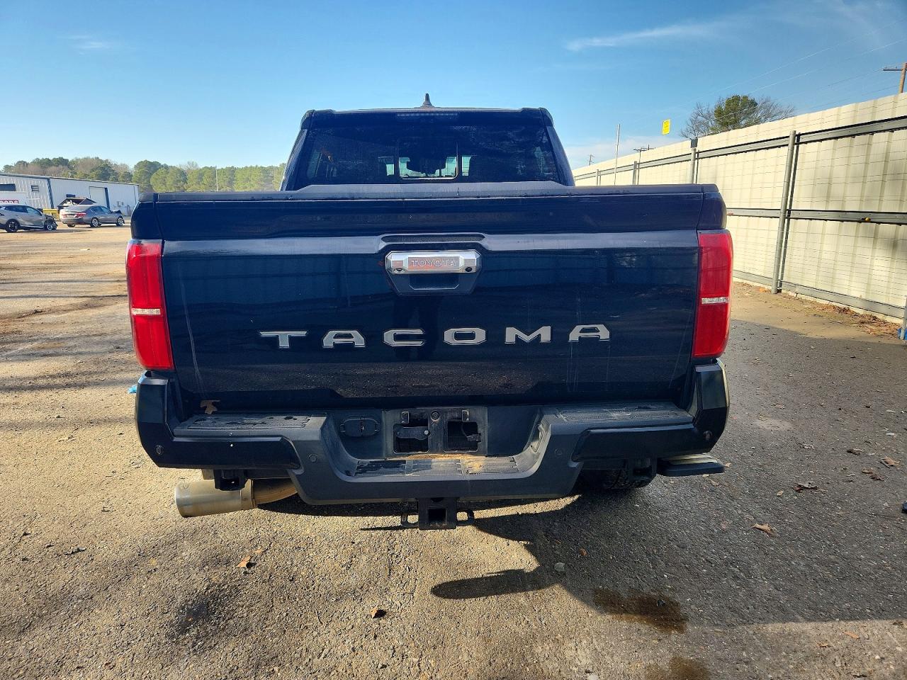 2024 TOYOTA TACOMA DOUBLE CAB photo 6
