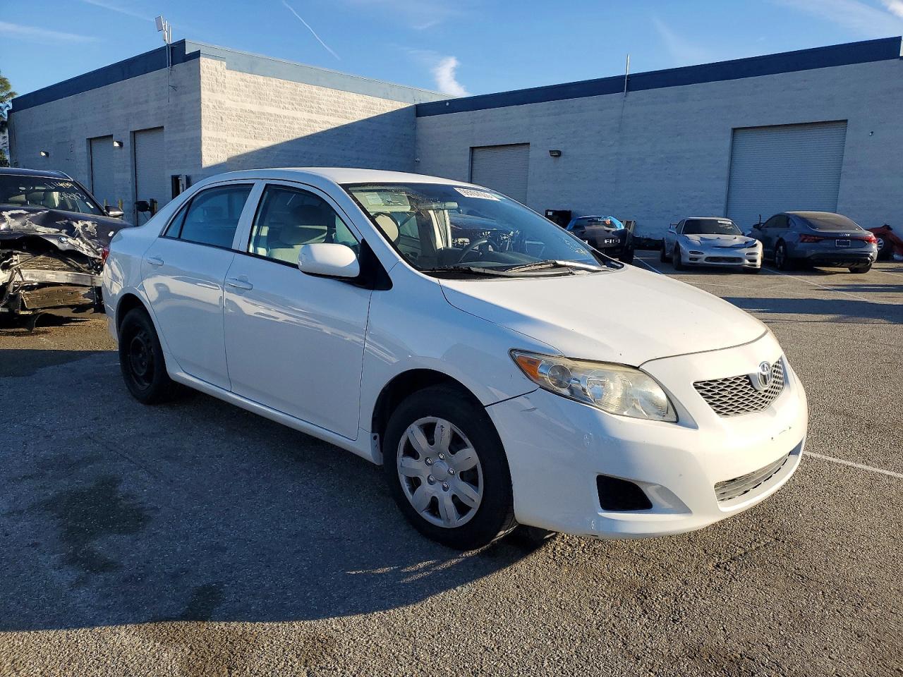 2010 TOYOTA COROLLA LE photo 4