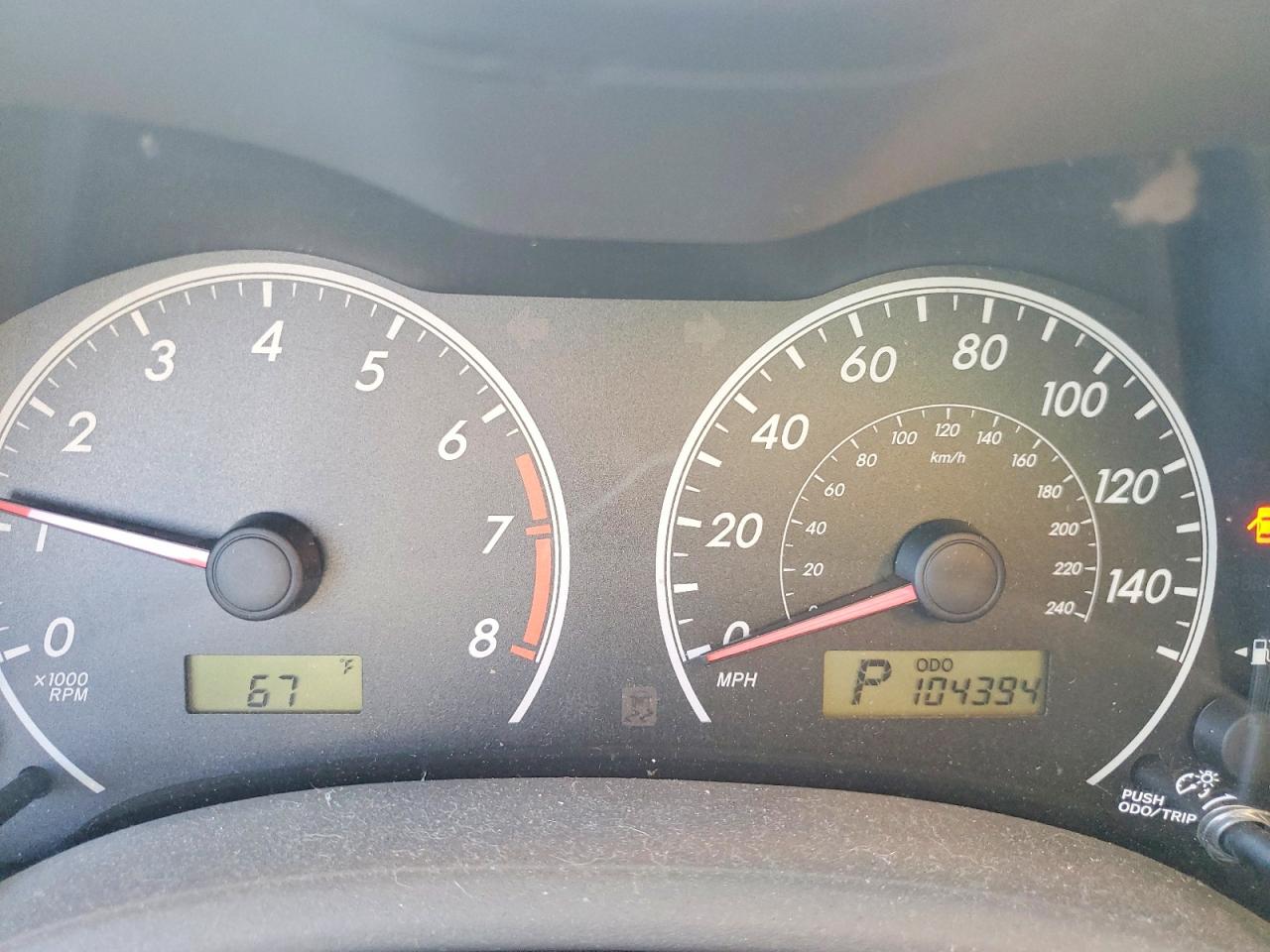 2010 TOYOTA COROLLA LE photo 9