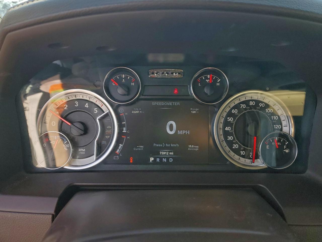 2017 RAM 1500 LARAMIE photo 9