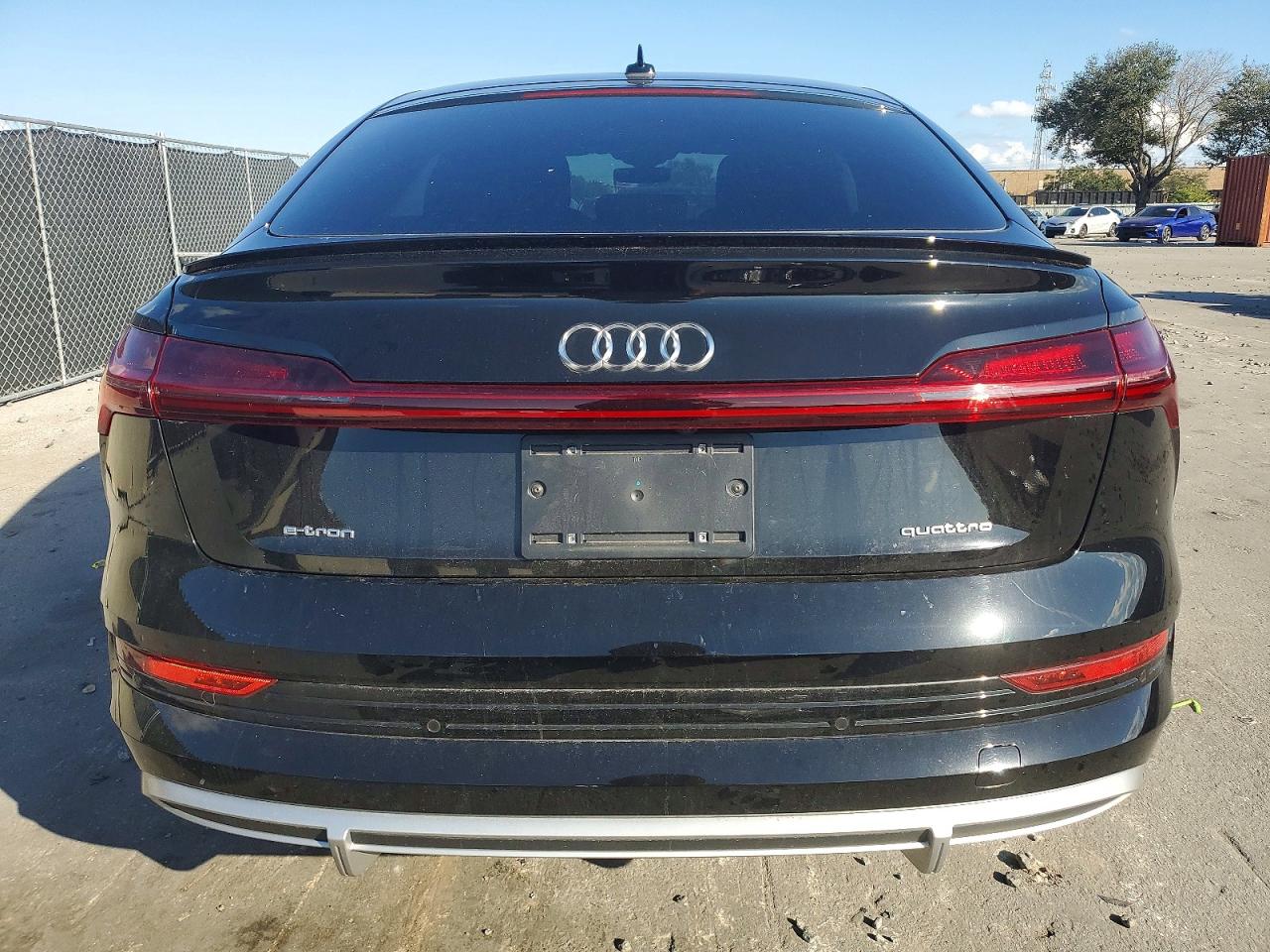 2022 AUDI E-TRON SPORTBACK PREMIUM PLUS photo 6