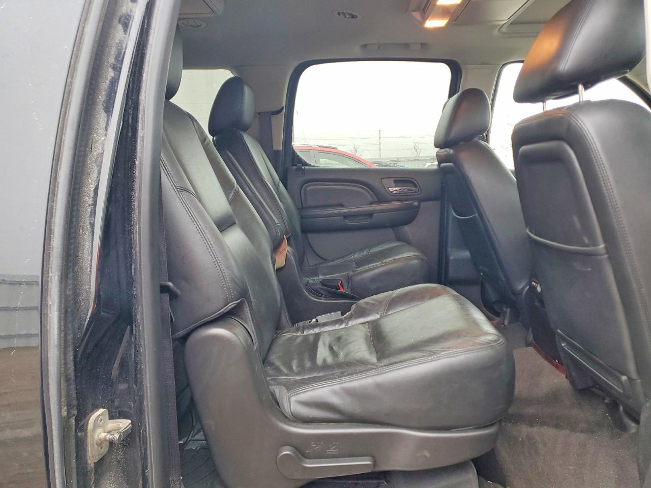 2012 CADILLAC ESCALADE ESV LUXURY photo 11