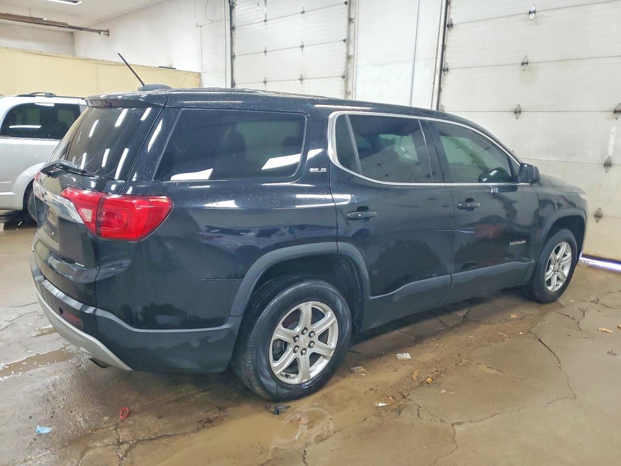 2019 GMC ACADIA SLE photo 3