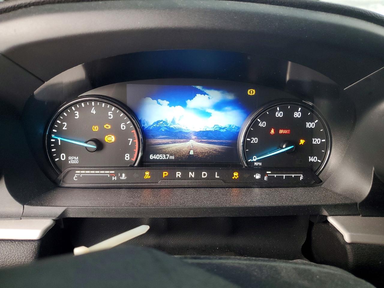 2023 FORD EXPLORER XLT photo 9