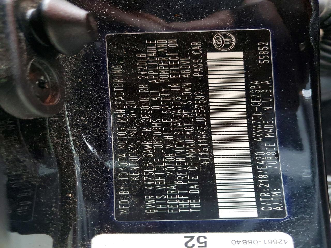 2020 TOYOTA CAMRY SE photo 12
