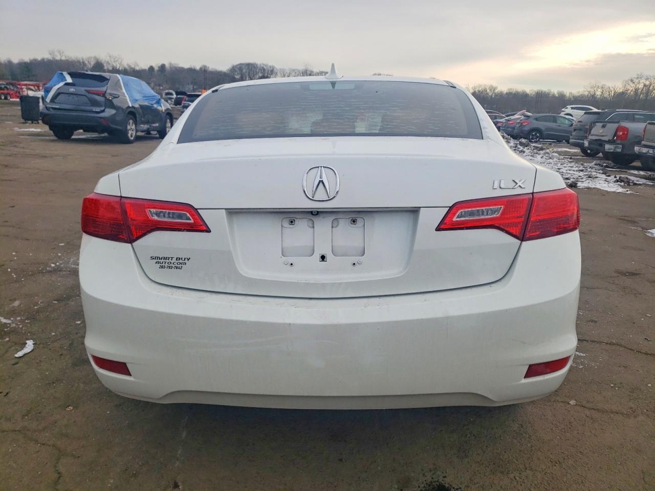2014 ACURA ILX 20 TECH photo 6