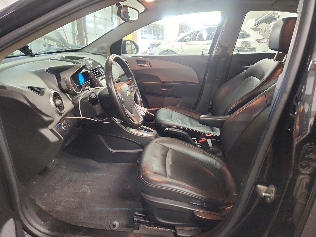 2014 CHEVROLET SONIC LTZ photo 7
