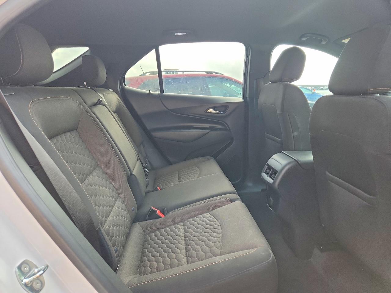 2018 CHEVROLET EQUINOX LT photo 11