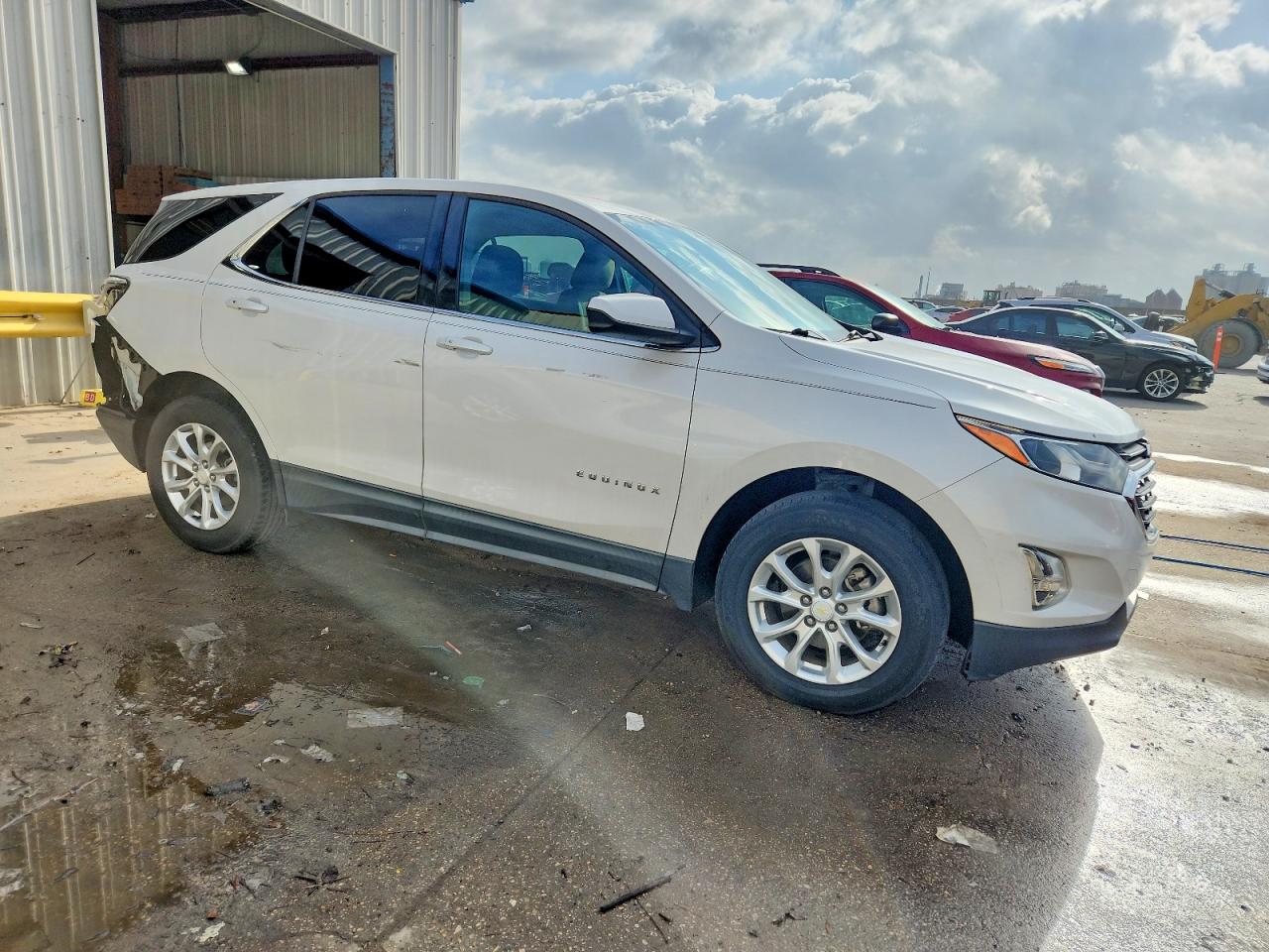 2018 CHEVROLET EQUINOX LT photo 4