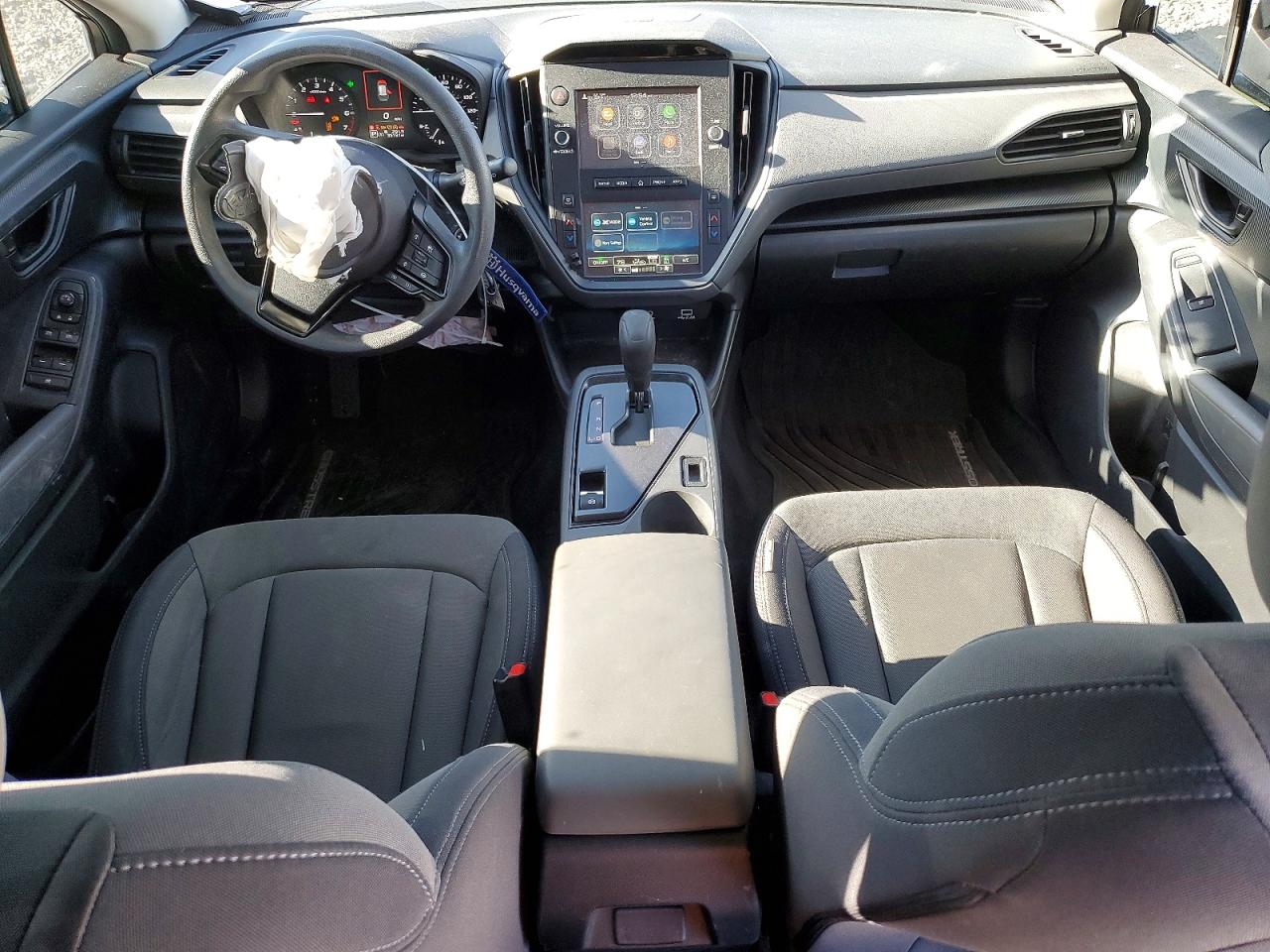 2024 SUBARU CROSSTREK photo 8