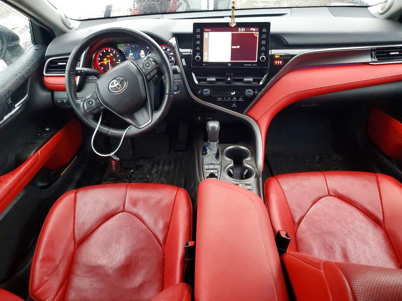 2021 TOYOTA CAMRY XSE photo 8