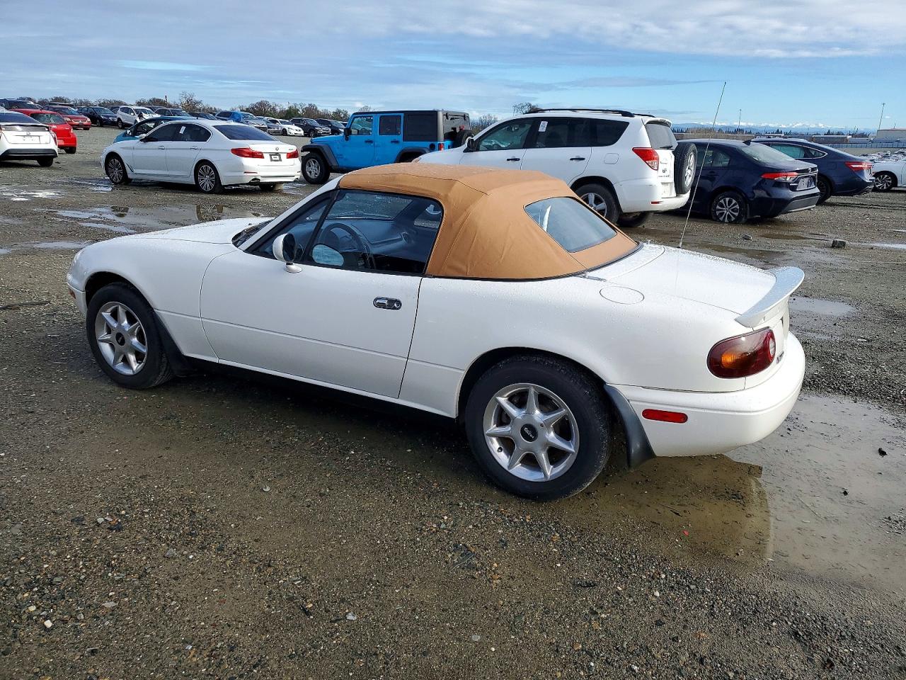 1994 MAZDA MX-5 MIATA photo 2