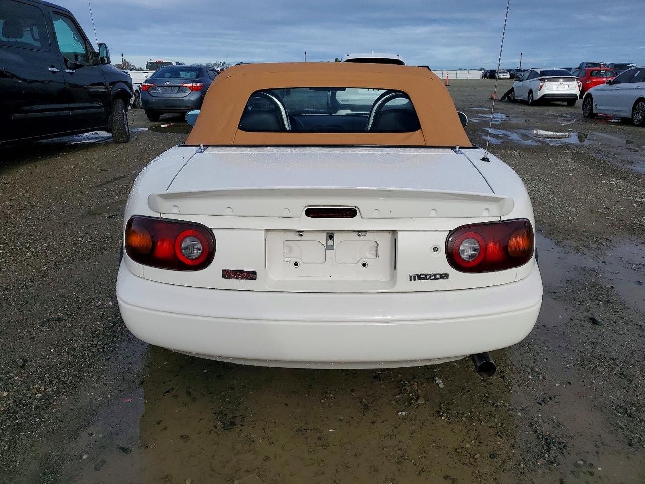 1994 MAZDA MX-5 MIATA photo 6