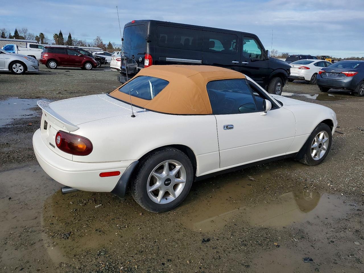 1994 MAZDA MX-5 MIATA photo 3