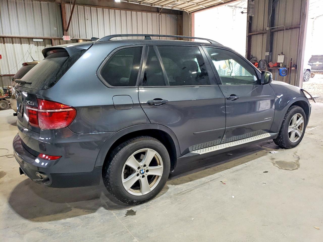 2011 BMW X5 XDRIVE35D photo 3