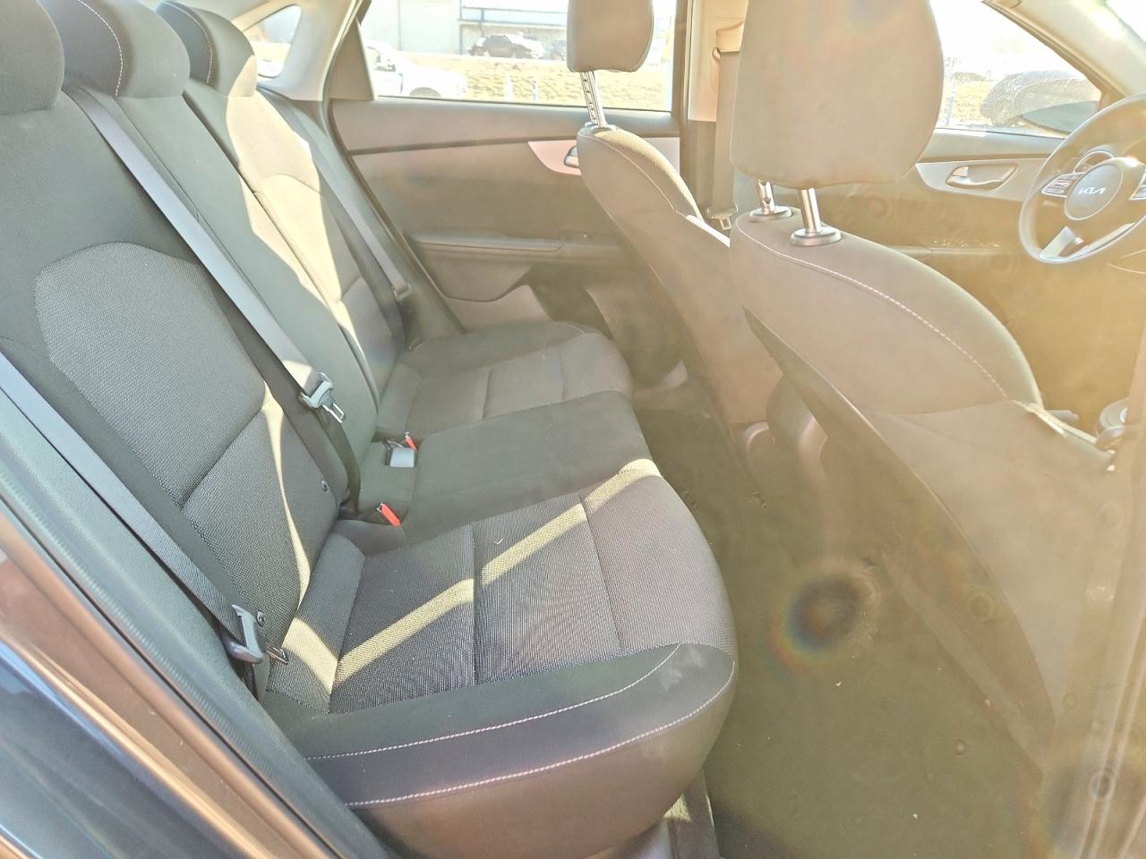 2024 KIA FORTE LX photo 19