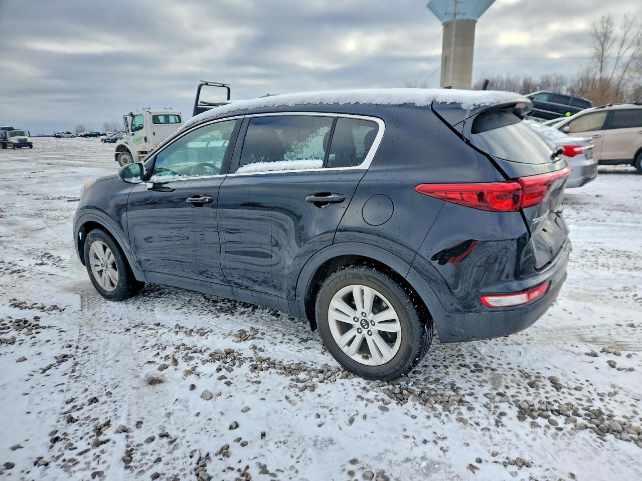 2019 KIA SPORTAGE LX photo 2