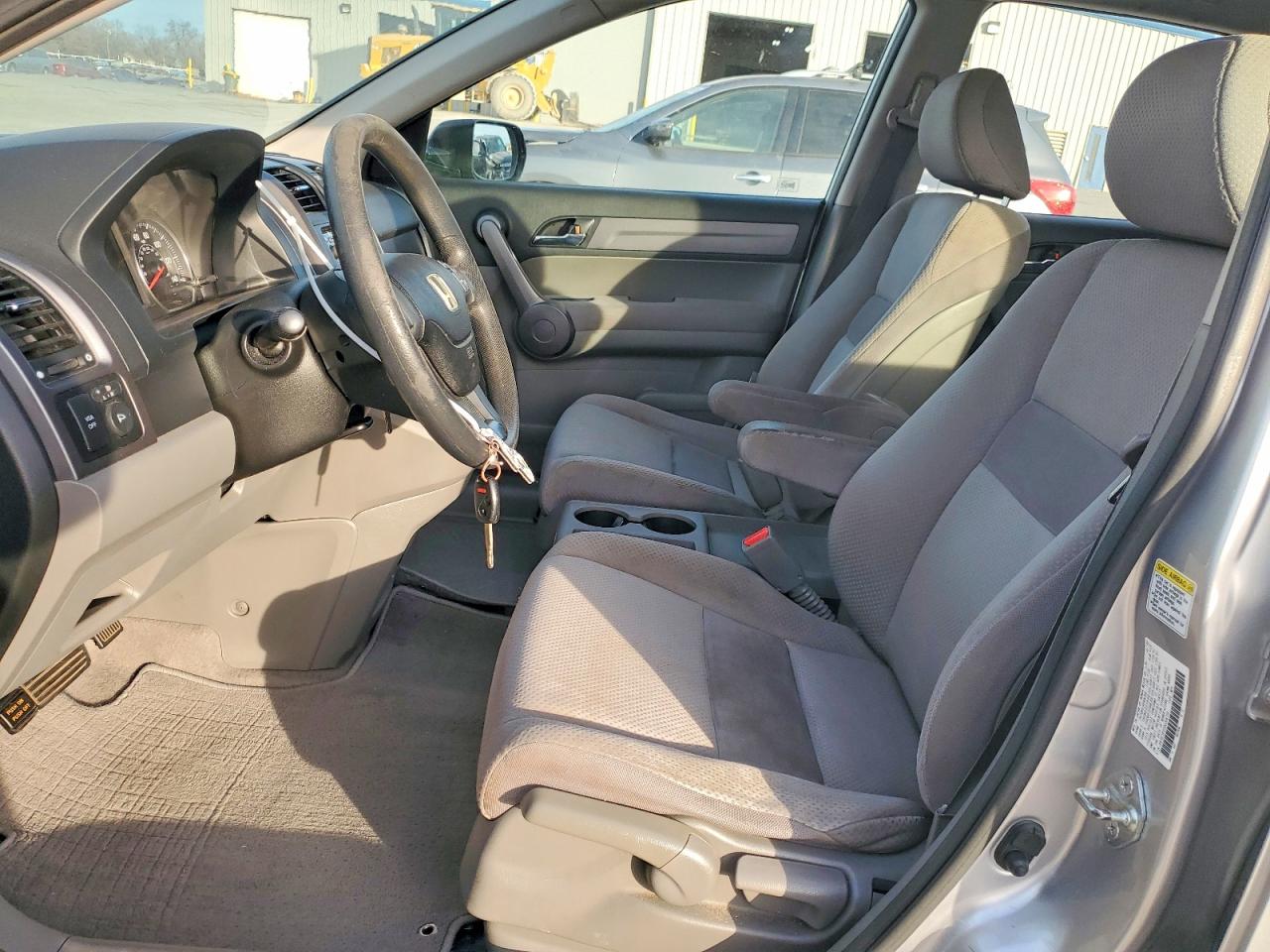 2009 HONDA CR-V LX photo 7