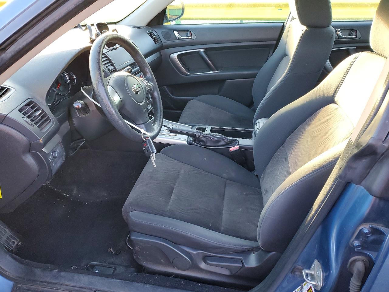2008 SUBARU OUTBACK photo 7