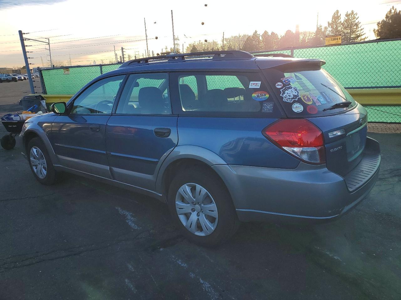 2008 SUBARU OUTBACK photo 2