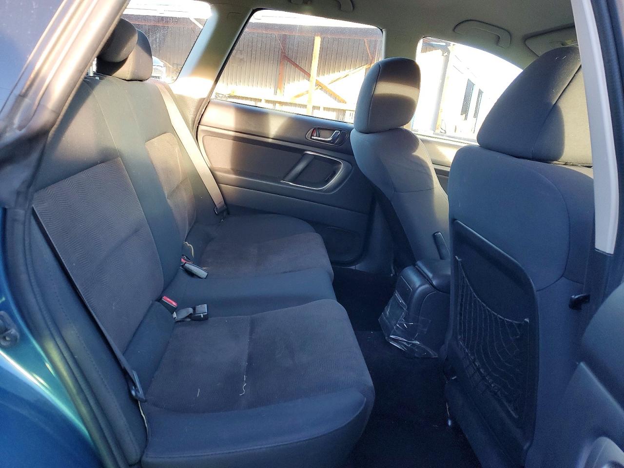 2008 SUBARU OUTBACK photo 10
