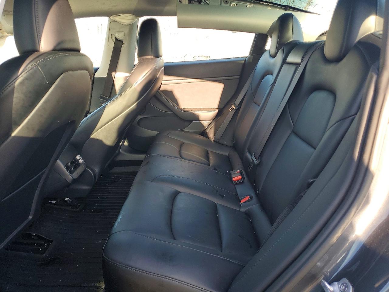 2023 TESLA MODEL 3 photo 19