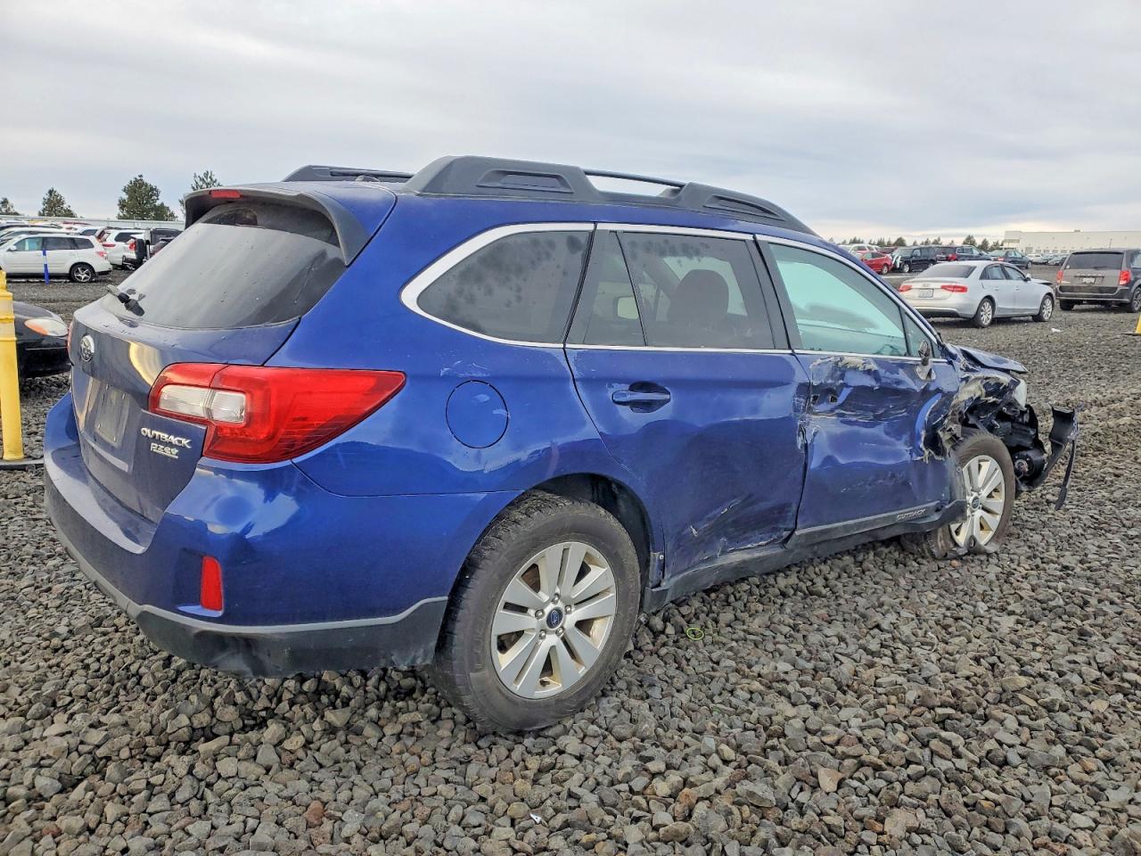 2015 SUBARU OUTBACK 2.5I PREMIUM photo 3