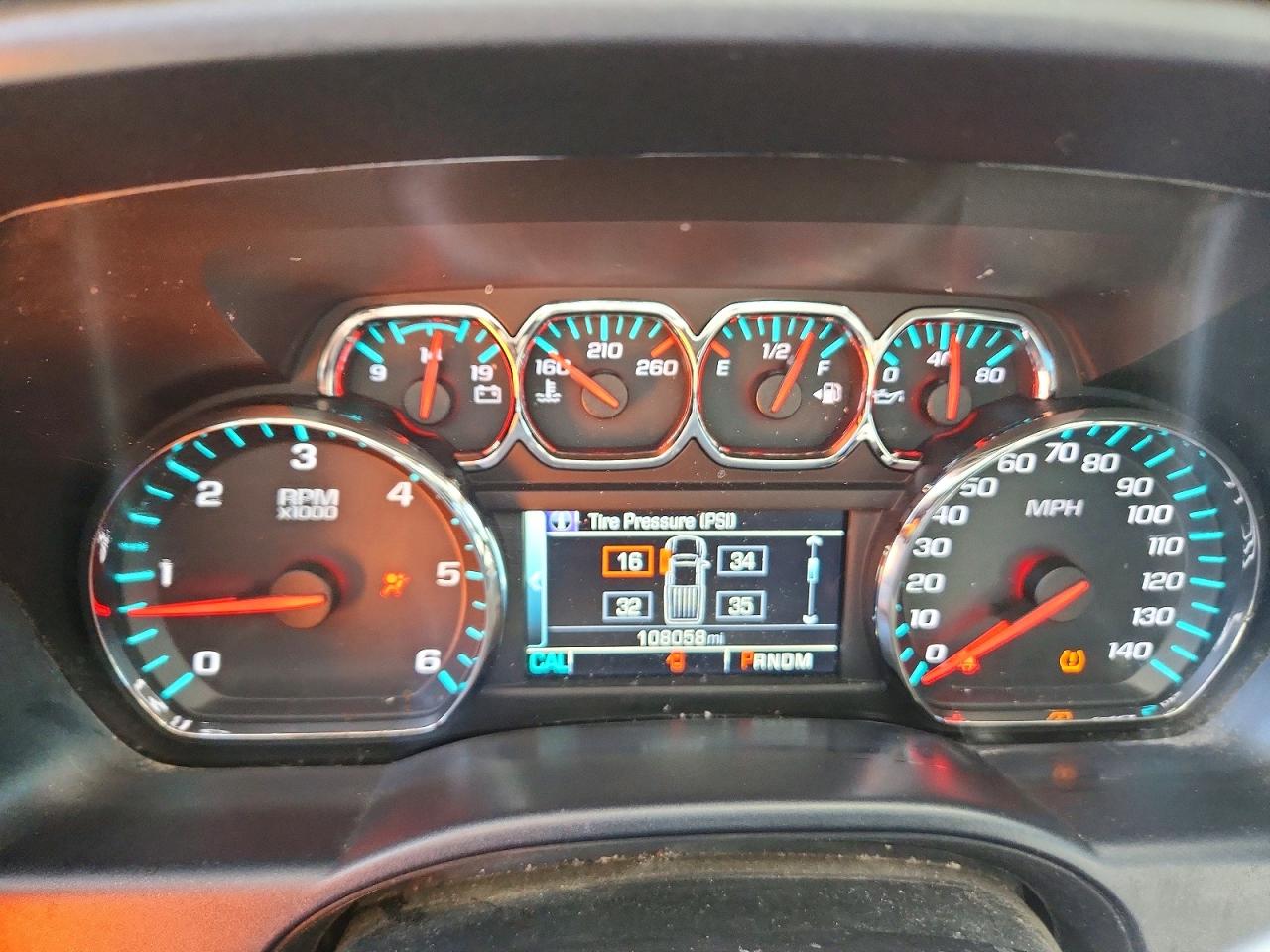 2016 CHEVROLET SILVERADO K1500 LT photo 9