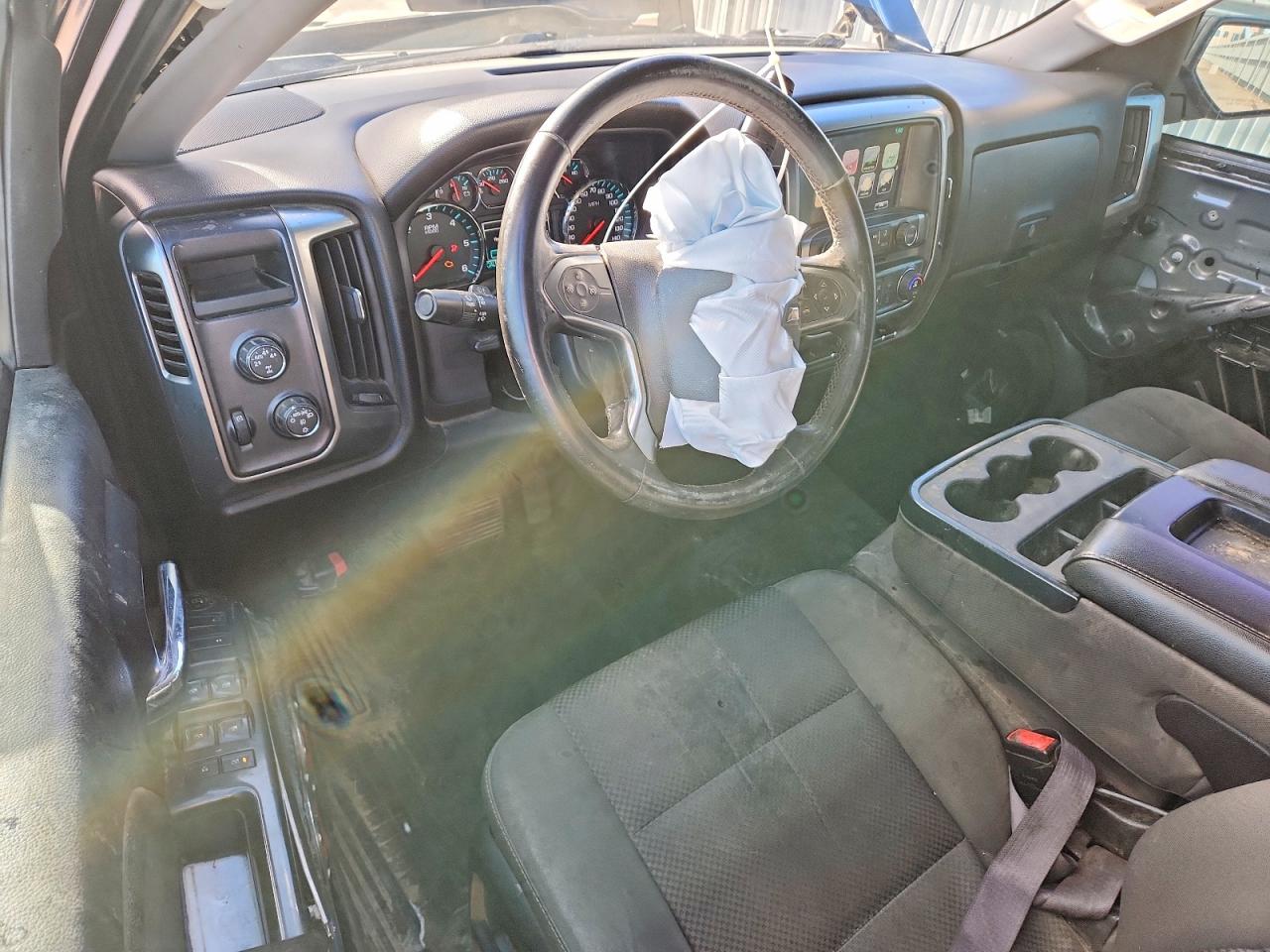 2016 CHEVROLET SILVERADO K1500 LT photo 8