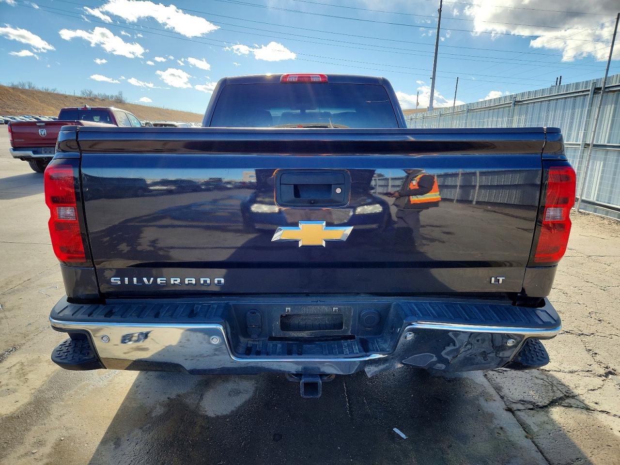 2016 CHEVROLET SILVERADO K1500 LT photo 6