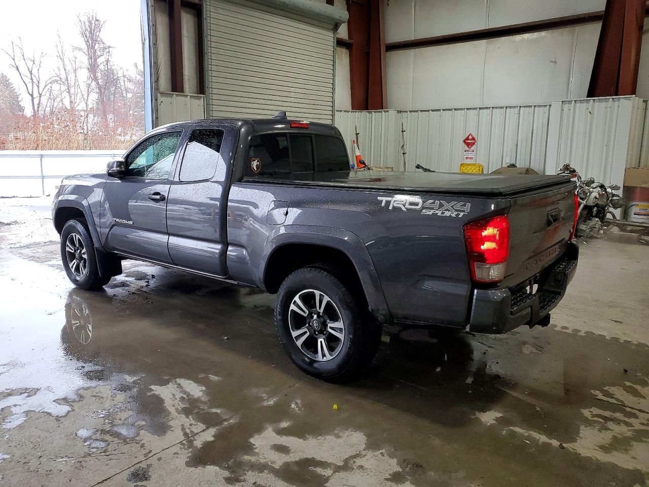 2017 TOYOTA TACOMA ACCESS CAB photo 2