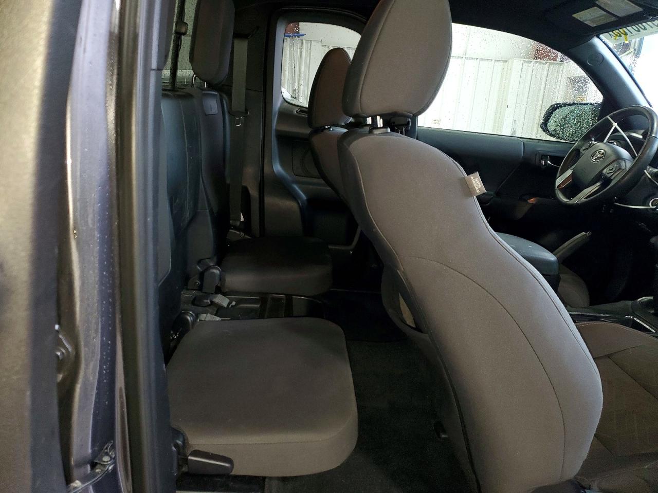 2017 TOYOTA TACOMA ACCESS CAB photo 10
