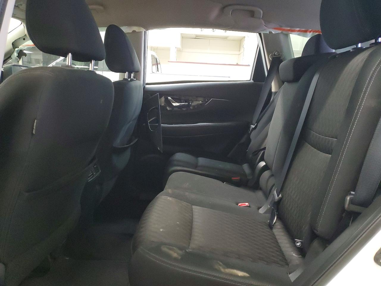 2017 NISSAN ROGUE S photo 11