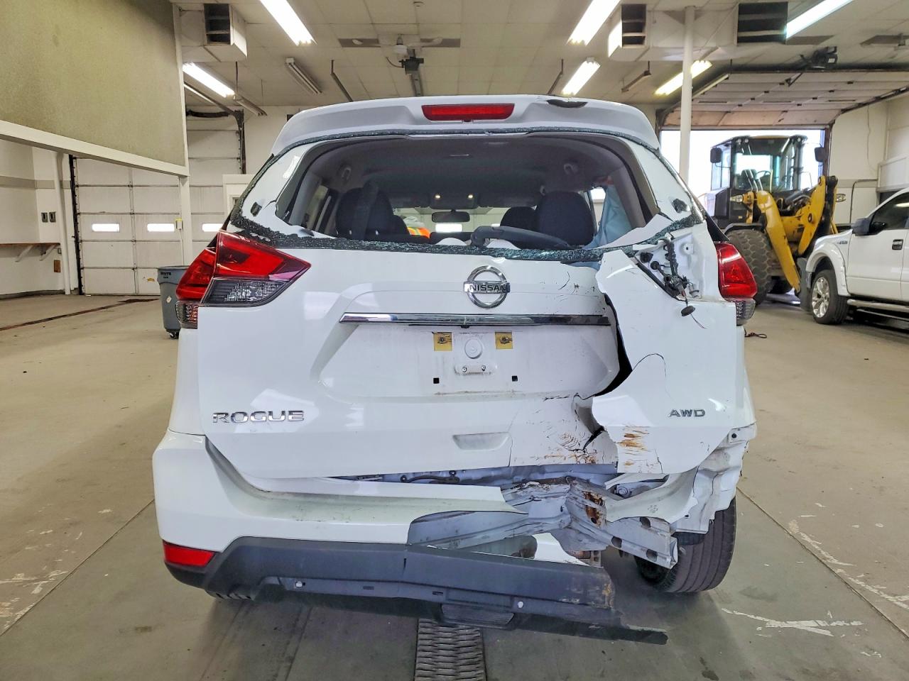 2017 NISSAN ROGUE S photo 6