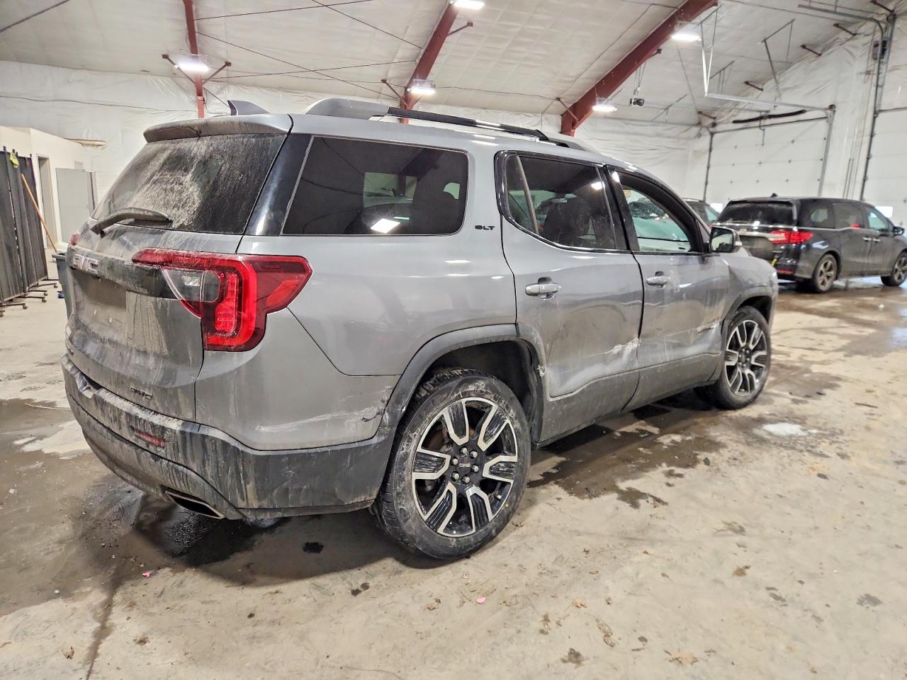 2021 GMC ACADIA SLT photo 3