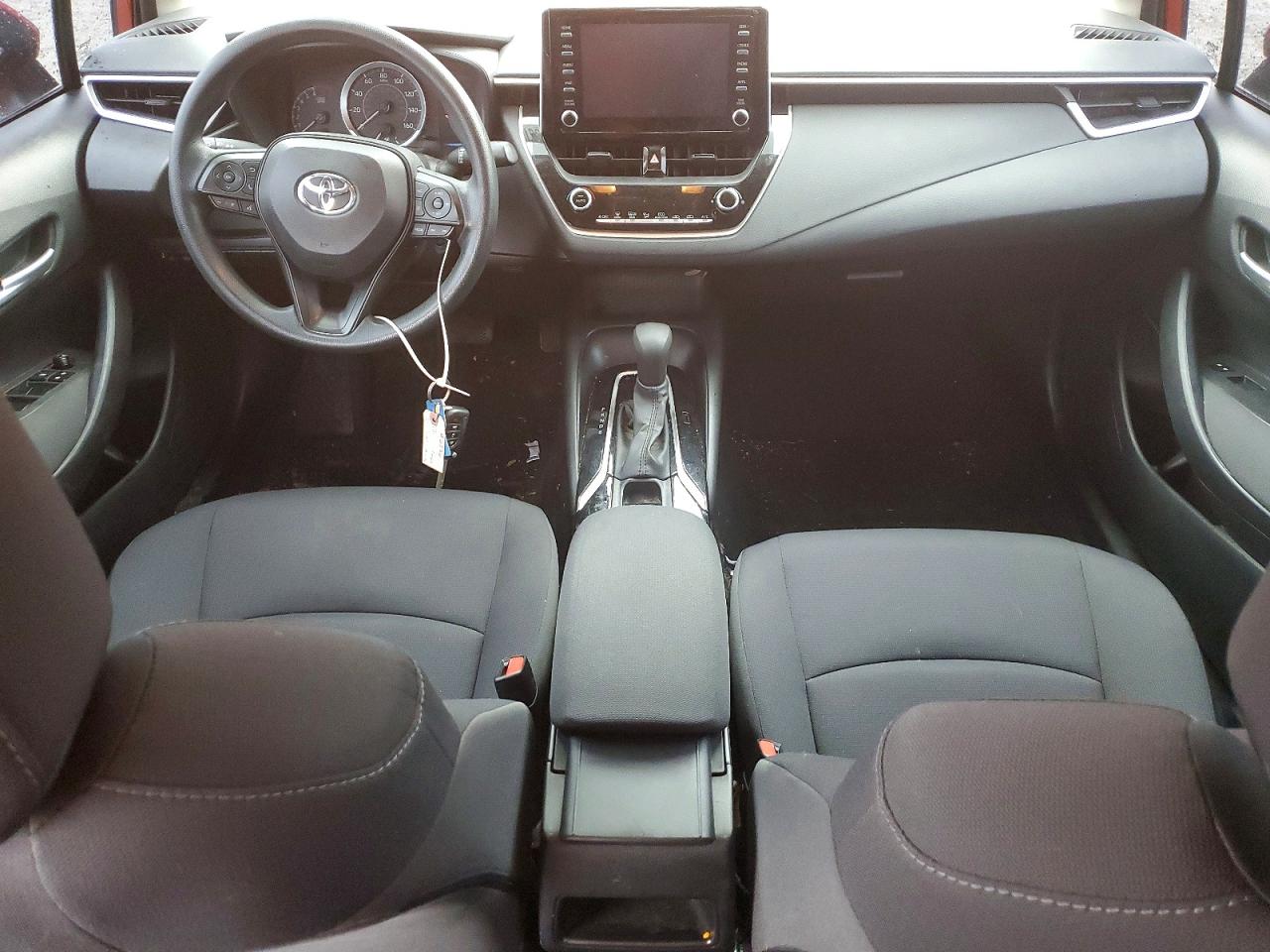 2020 TOYOTA COROLLA LE photo 8