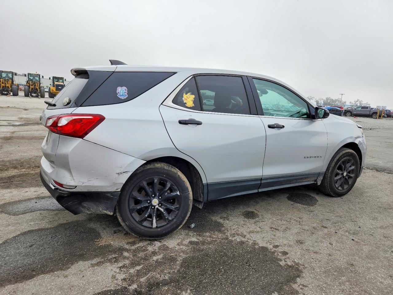 2020 CHEVROLET EQUINOX LT photo 5