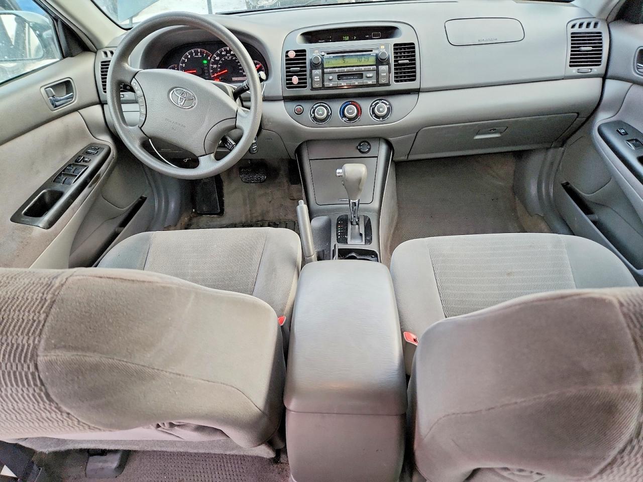 2005 TOYOTA CAMRY LE photo 8