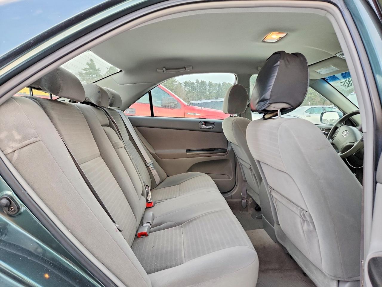 2005 TOYOTA CAMRY LE photo 10