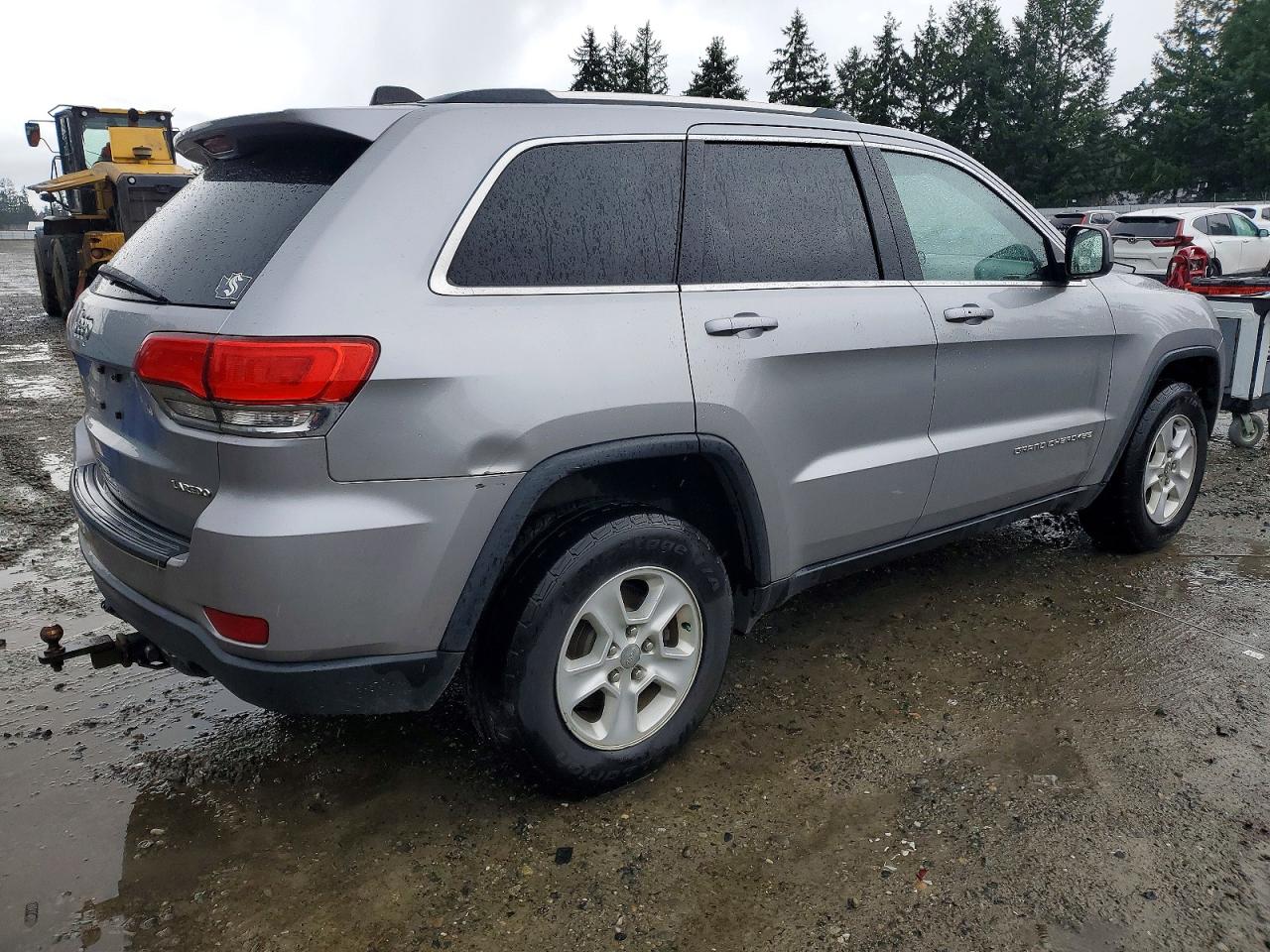 2015 JEEP GRAND CHEROKEE LAREDO photo 3