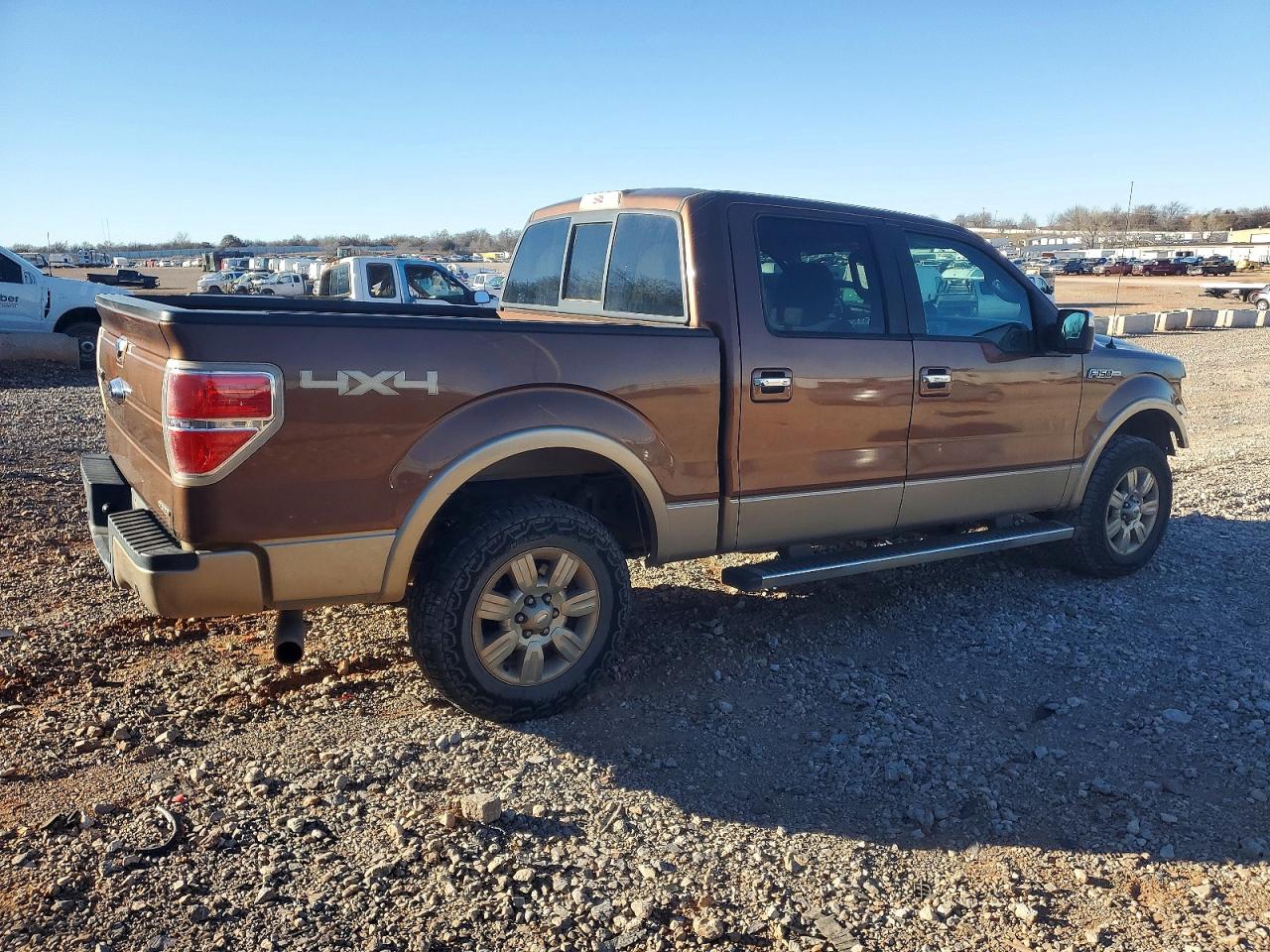 2011 FORD F150 SUPERCREW photo 3