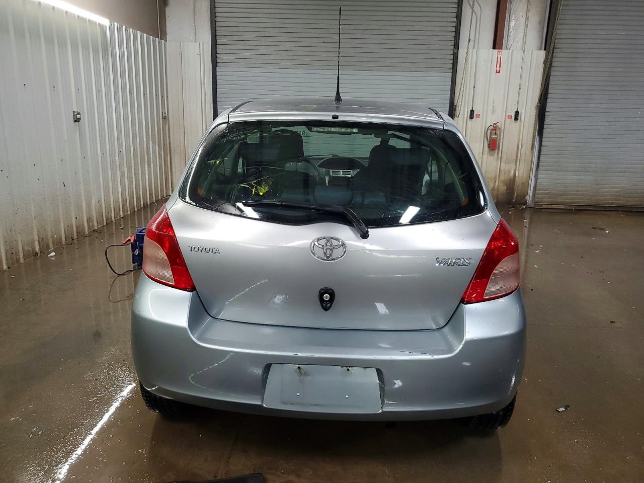 2008 TOYOTA YARIS photo 6