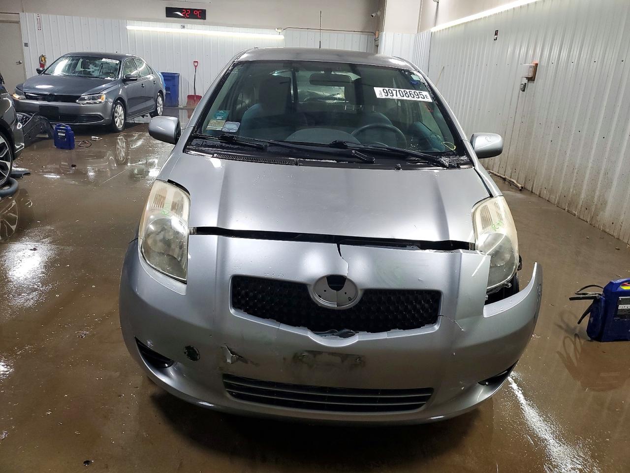2008 TOYOTA YARIS photo 5