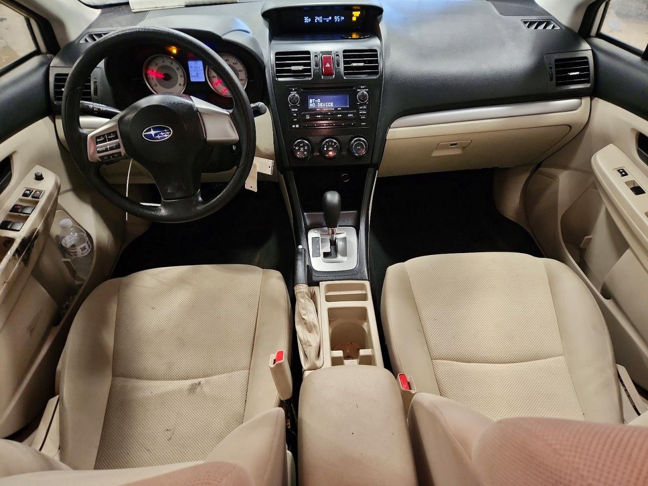 2014 SUBARU IMPREZA photo 8